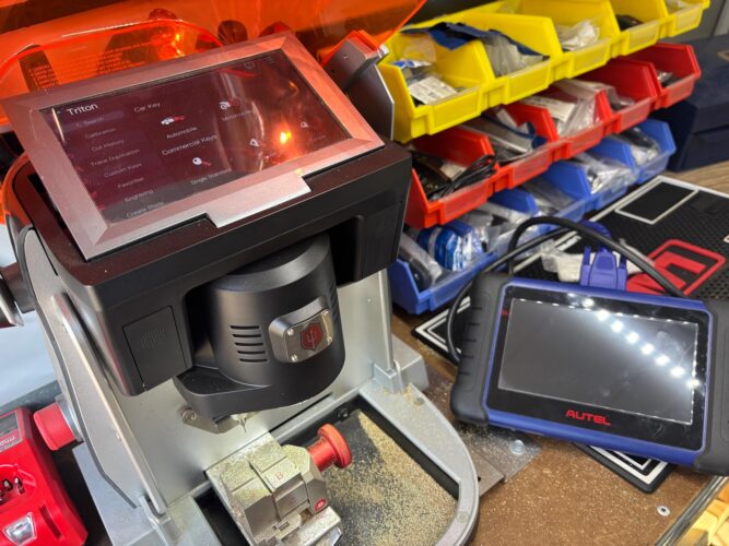 Machine for an emergency locksmith in McHenry, IL